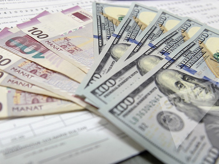AZN vs USD. С чем была связана «валютная паника» в конце прошлой недели?
