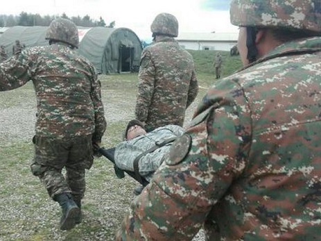 Ermənistanda hərbi hissədə baş verən partlayışda ölən və yaralananlar var