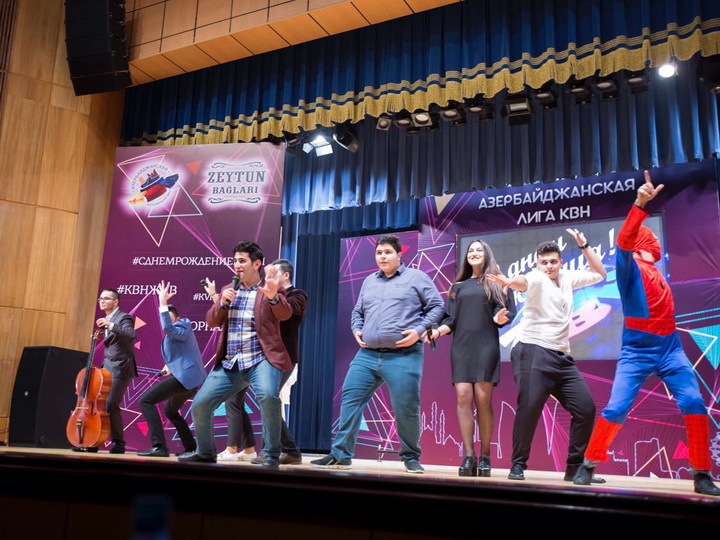 В Баку состоялся полуфинал Азербайджанской Лиги КВН – ФОТО