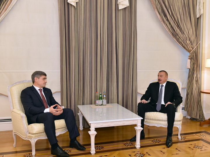 Президент Ильхам Алиев принял главу МВД Молдовы