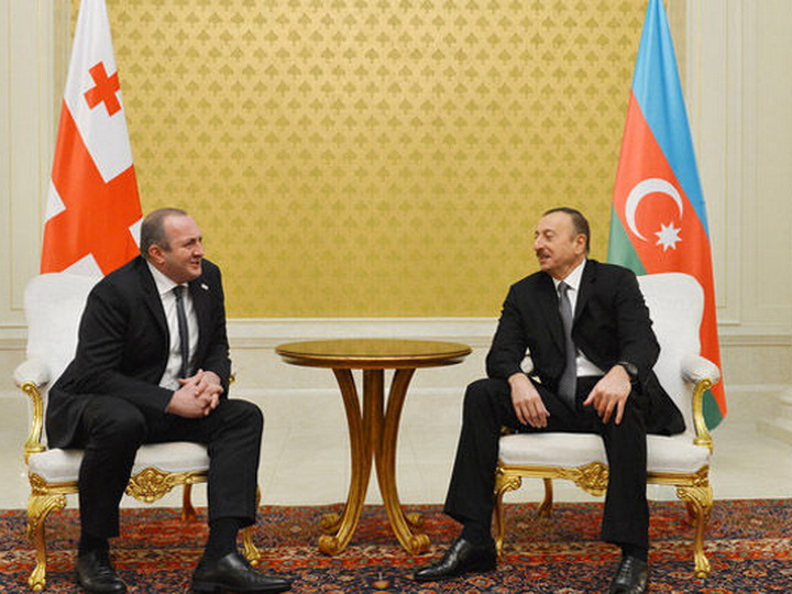 Президент и премьер Грузии поздравили Ильхама Алиева с 25-летием установления дипотношений между двумя странами