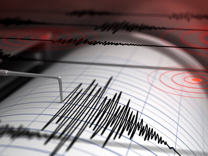 В Каспийском море произошло третье за день землетрясение