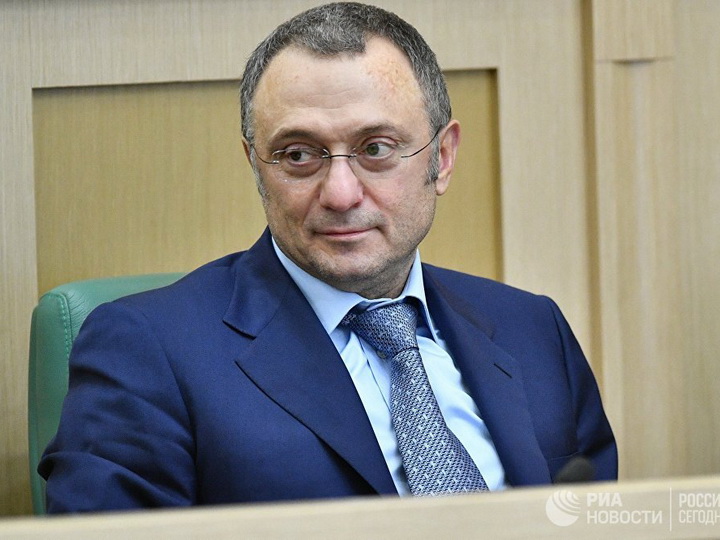 Задержанного сенатора Керимова доставили в суд Ниццы - ОБНОВЛЕНО