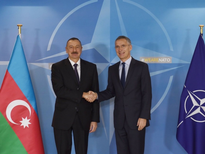 Генсекретарь НАТО призывает Азербайджан не допустить новой эскалации в Карабахе – ДОПОЛНЕНО