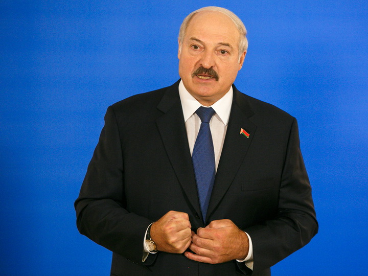 Лукашенко обрушился с критикой на Порошенко из-за дела о шпионаже