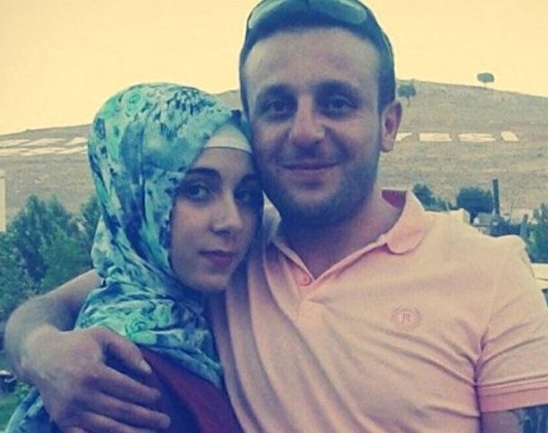 Fahişəliyə məcbur eləmək istədiyi 16 yaşlı sevgilisini öldürüb, cəsədini parçaladı