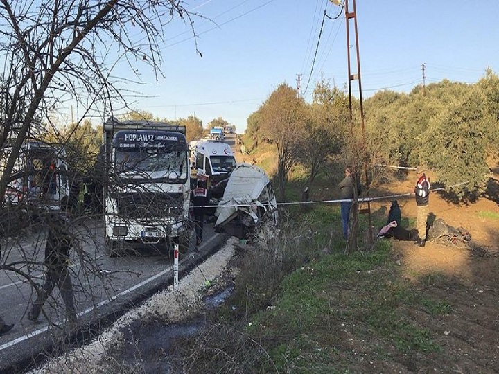 Türkiyədə ağır yol qəzası olub: 10 ölü, 7 yaralı