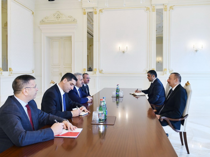 Президент Ильхам Алиев принял министра транспорта, мореходства и связи Турции - ФОТО