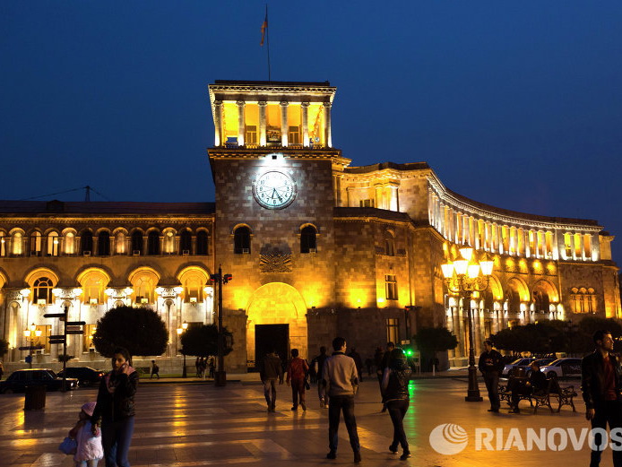 Парламент Армении отклонил идею рассмотреть возможность выхода из ЕАЭС