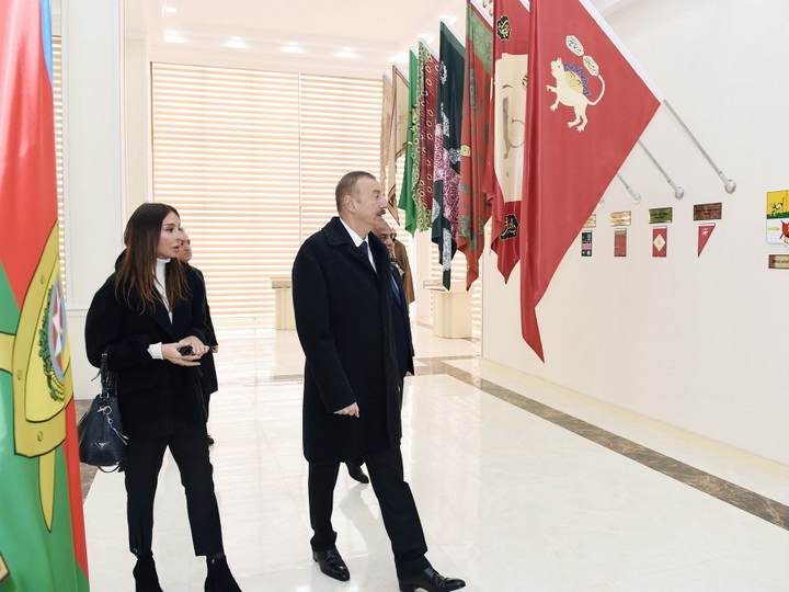 Ильхам Алиев открыл в Губе Музей флага - ФОТО