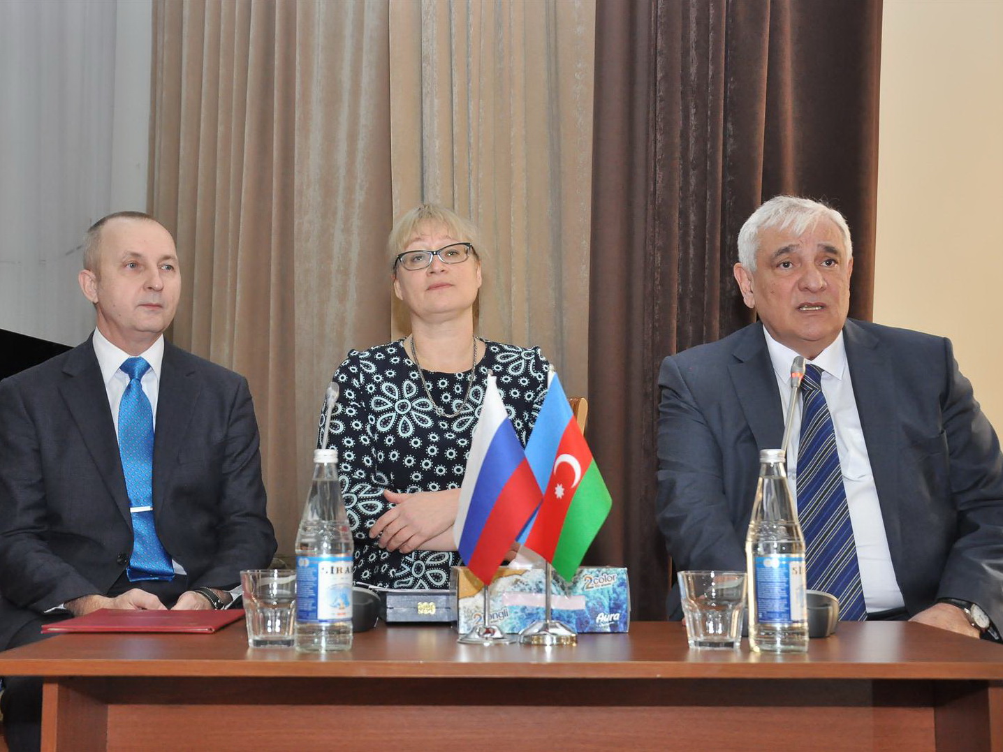 Азербайджанский университет языков расширяет связи - ФОТО