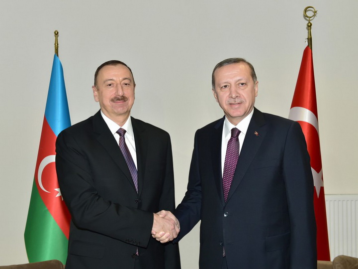 Президенты Азербайджана и Турции обсудили признание США Иерусалима столицей Израиля