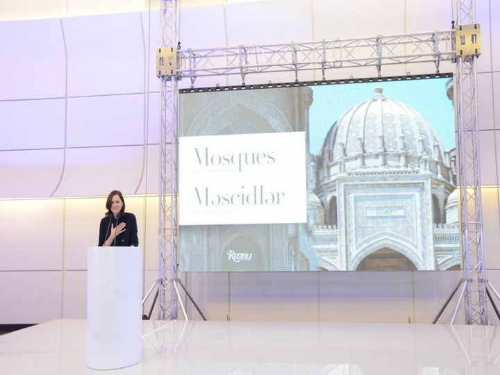 В Центре Гейдара Алиева состоялась презентация книги «Мечети: величие Ислама» - ФОТО