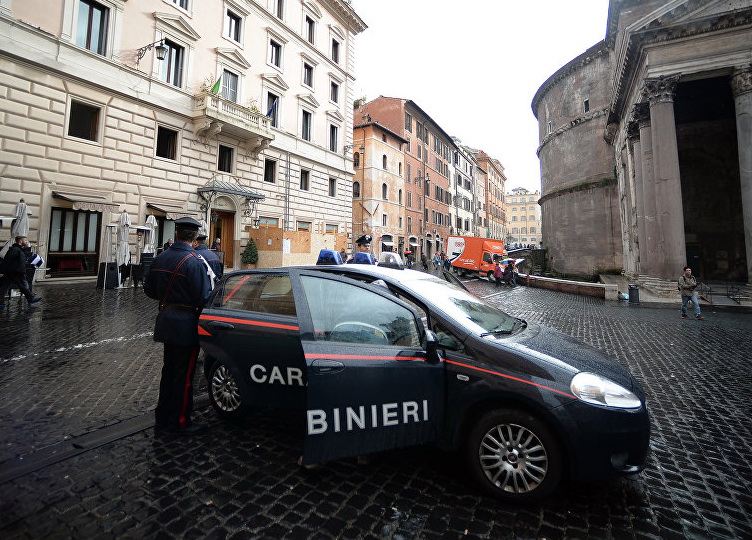 Водитель совершил наезд на пешеходов в Италии