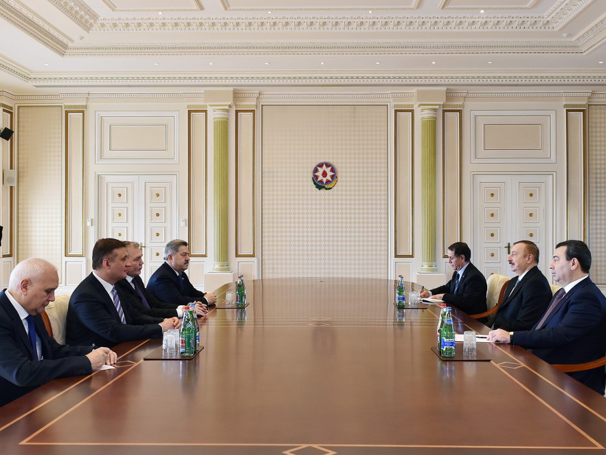 Президент Азербайджана Ильхам Алиев принял делегацию Госдумы РФ - ФОТО