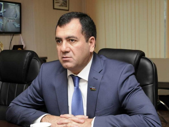 Депутат призвал дать возможность журналистам писать о проблемах в армии