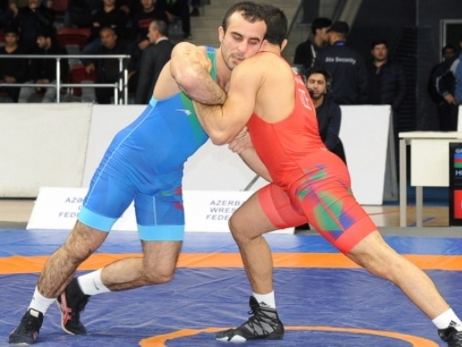 Первые победители чемпионата Азербайджана по борьбе