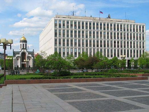 Сотрудникам МВД России разрешили отдыхать в Азербайджане
