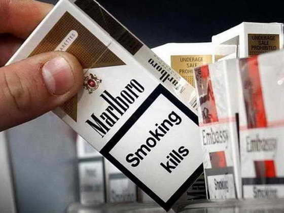 ГТК предлагает разрешить ввоз в страну без акцизов лишь одного блока сигарет