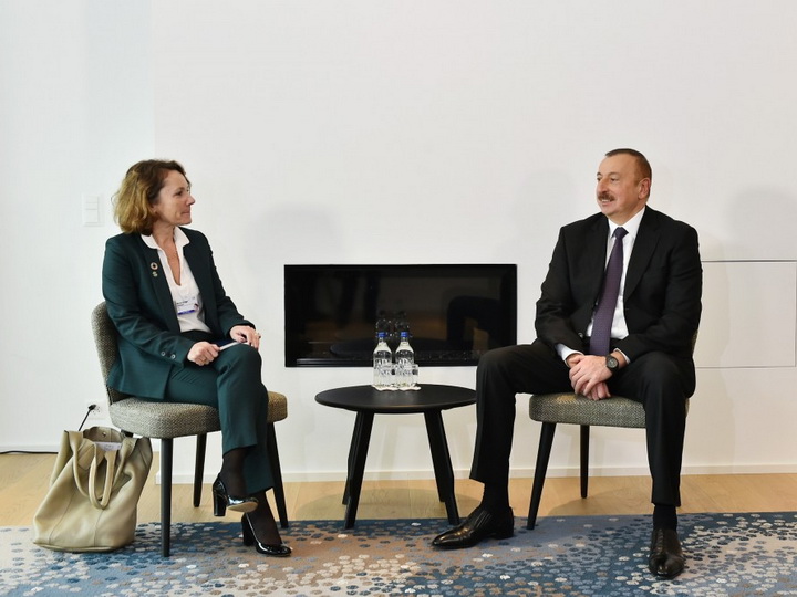 Президент Ильхам Алиев встретился в Давосе с генеральным исполнительным вице-президентом SUEZ GROUP - ФОТО