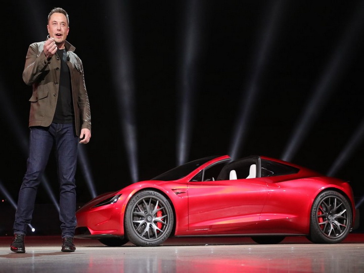 Илон Маск отказался от зарплаты в Tesla на 10 лет