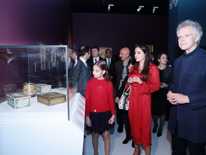 Лейла Алиева приняла участие в открытии выставки известного художника Альфонса Мухи – ФОТО