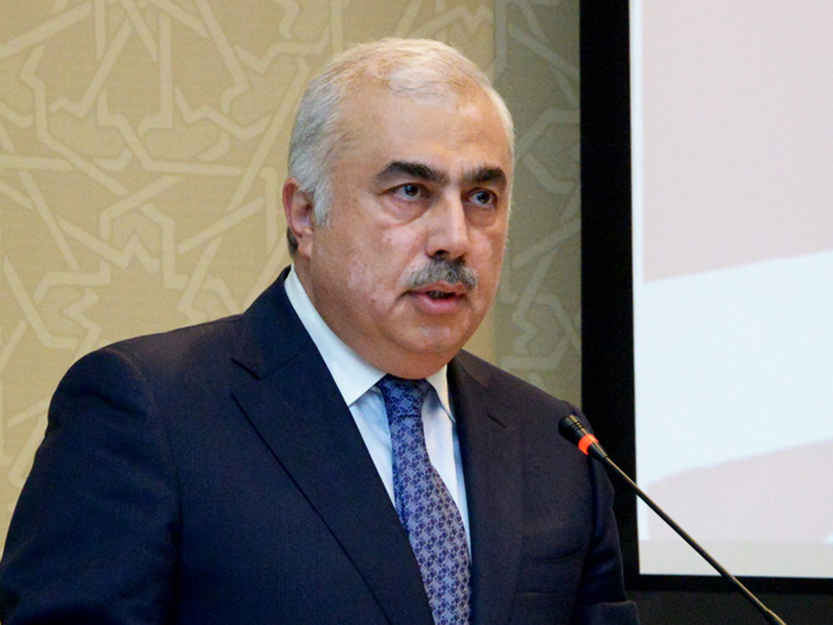 За период независимости инвестиции в Азербайджан составили около $250 млрд - Замминистра экономики