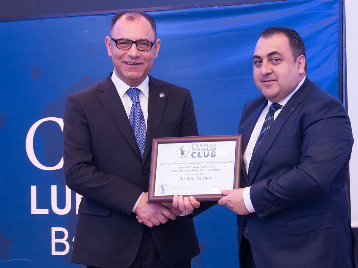 Исполнительный директор ПНФР стал почетным гостем CEO Lunch Baku