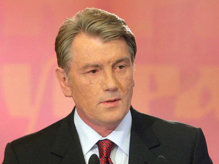 Виктор Ющенко: В Азербайджане наблюдается предвыборная демократическая атмосфера