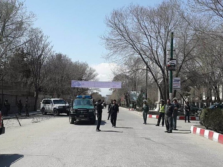 Число жертв теракта в Кабуле возросло до 32 -  ФОТО  – ОБНОВЛЕНО