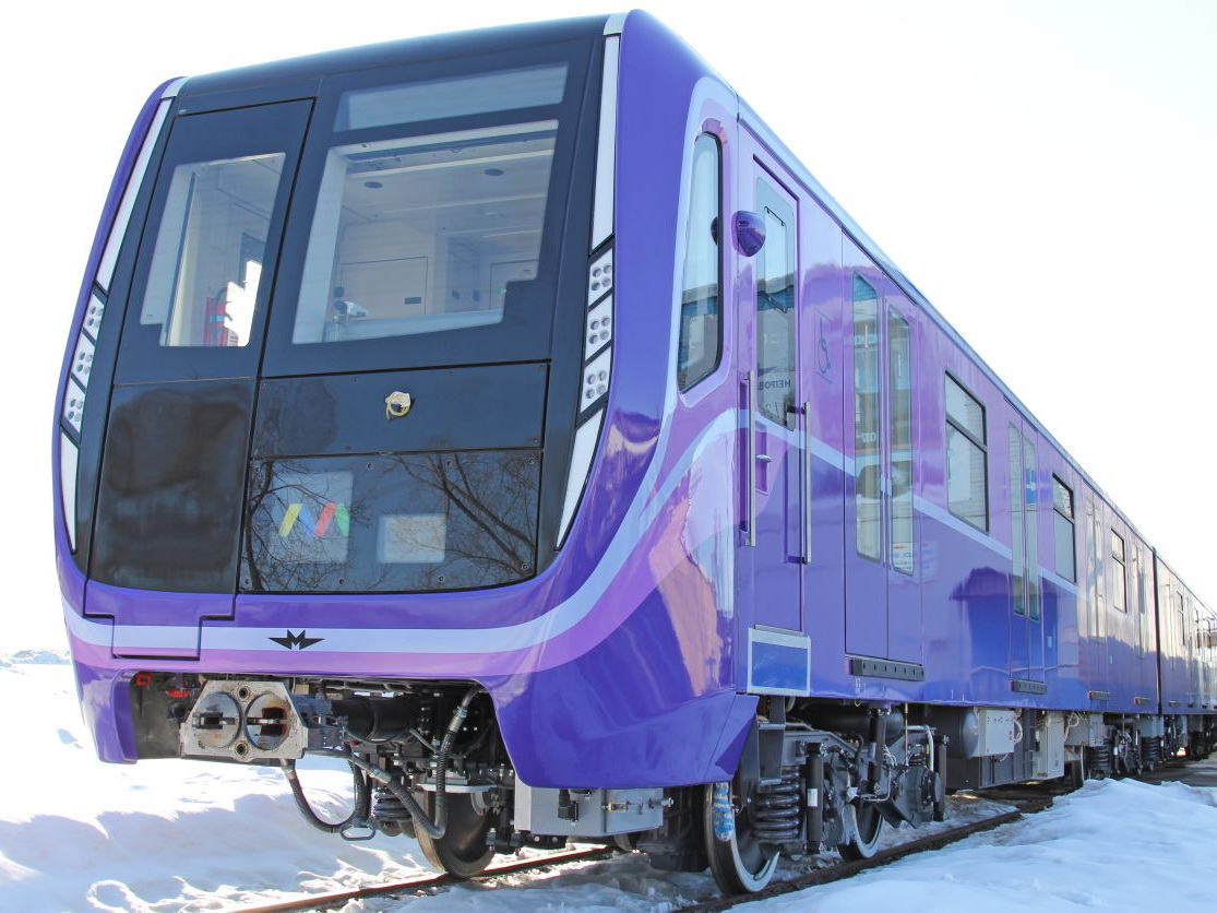 В Баку вскоре прибудет новый поезд метро российского производства