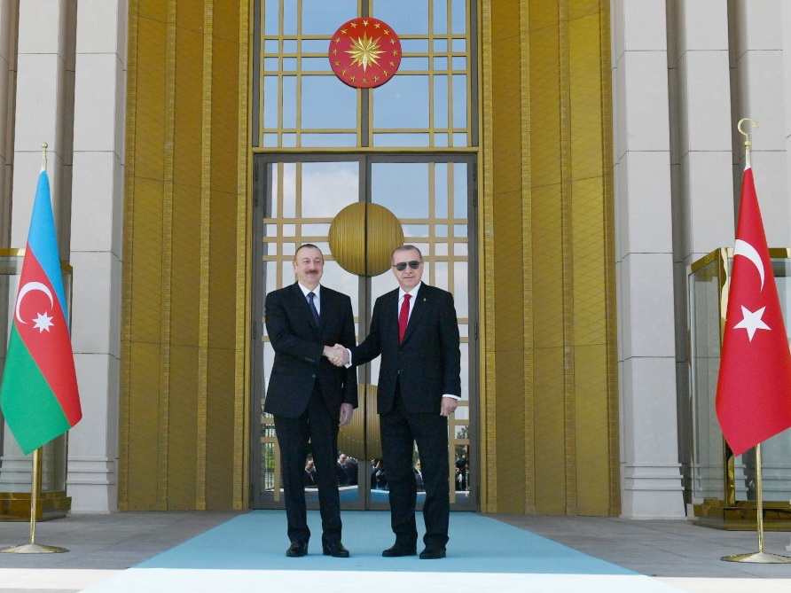 В Анкаре состоялась церемония официальной встречи Президента Азербайджана Ильхама Алиева - ФОТО
