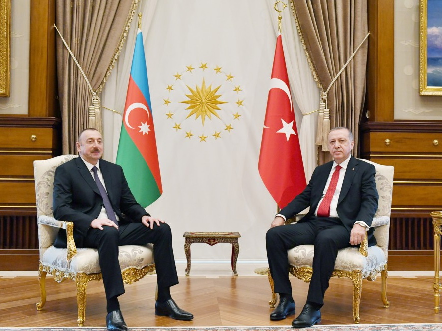 Президенты Азербайджана и Турции провели встречу один на один - ФОТО