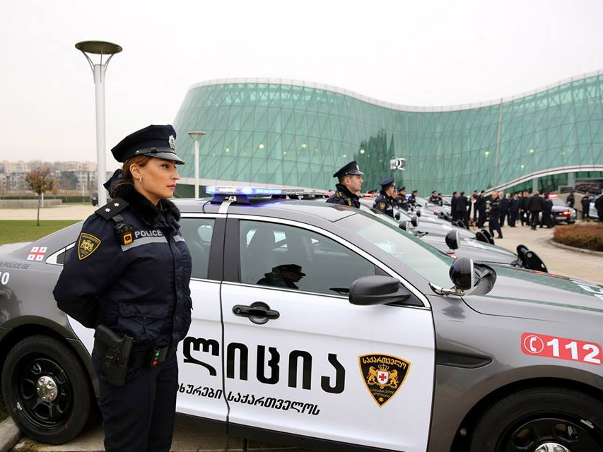В Грузии патрульная полиция оштрафовала патрульную полицию   