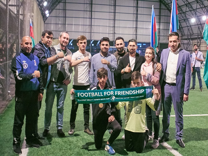 MFL-in “Dostluq üçün futbol” proqramında iştirak edəcək səfirinin təqdimatı keçirildi – FOTO