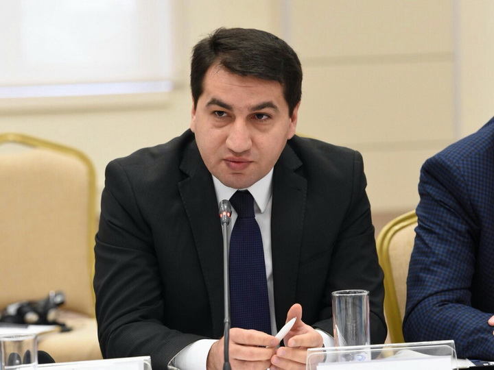 Хикмет Гаджиев: Число вынужденных переселенцев в Азербайджане превысило 1,2 млн человек