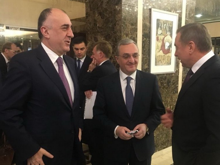Первое «общение» глав МИД Армении и Азербайджана состоялось в Минске