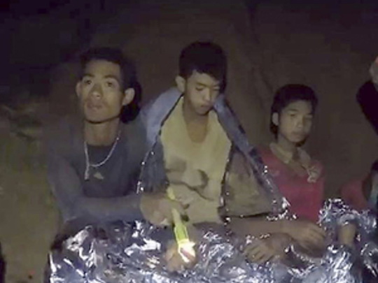 Медитация помогла застрявшим в пещере тайским подросткам сохранить спокойствие – ФОТО – ВИДЕО