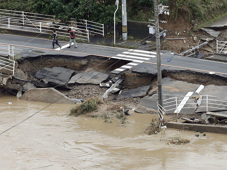 Наводнение в Японии унесло жизни 134 человек