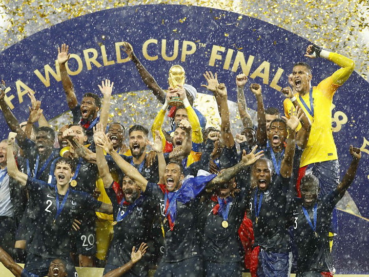 Сборная Франции выиграла чемпионат мира - ФОТО