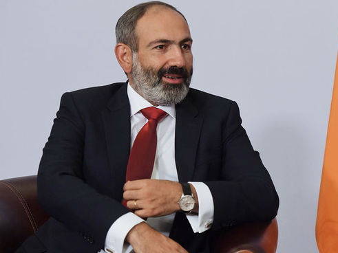 «Пашинян» уговорил главу Еврокомиссии приехать в Ереван на шашлыки