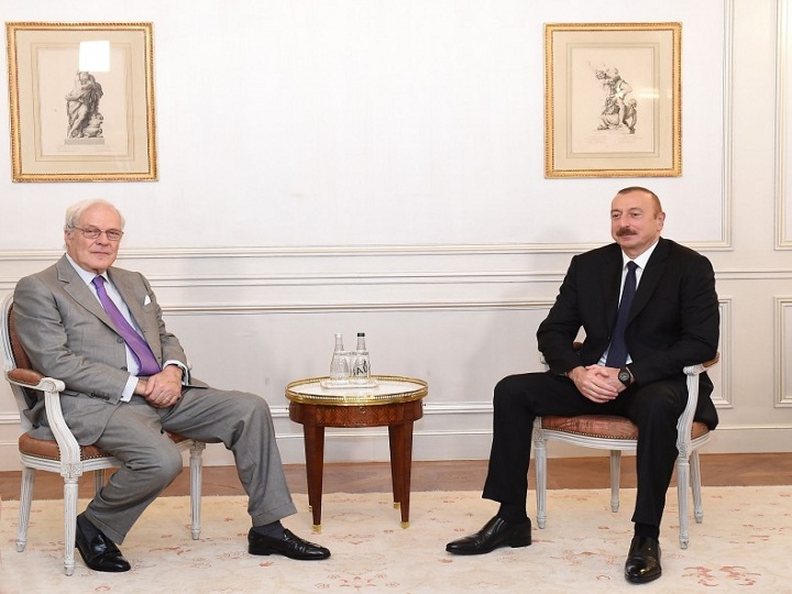  İlham Əliyev “Rothschild and Co” şirkətinin vitse-prezidenti ilə görüşüb - FOTO
