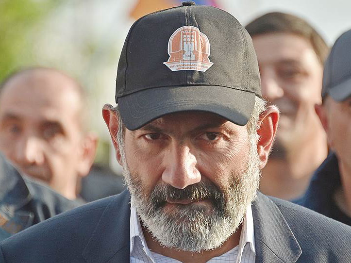 Премьер Армении отказался комментировать ситуацию с арестом Кочаряна