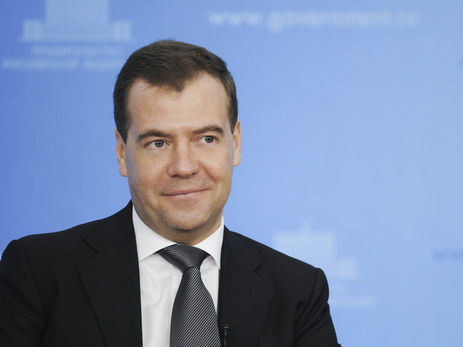 Медведев расценил усиление санкций США как объявление экономической войны