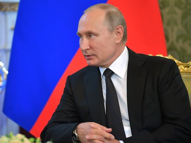 Песков: У Путина пока нет планов приехать на свадьбу Шрёдера