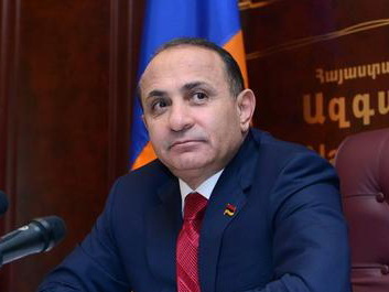 Отправлен в отставку зять бывшего премьера Армении