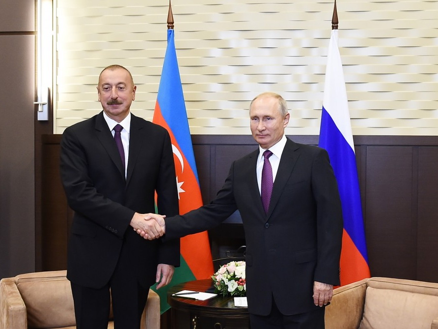 Баку и Москва: Открытый и доверительный диалог