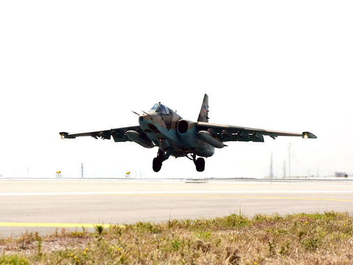 Боевые самолеты выполнили задачи по поражению средств противовоздушной обороны - ФОТО