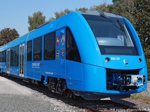 В Германии запустили первый в мире поезд на водородном топливе – ФОТО – ВИДЕО