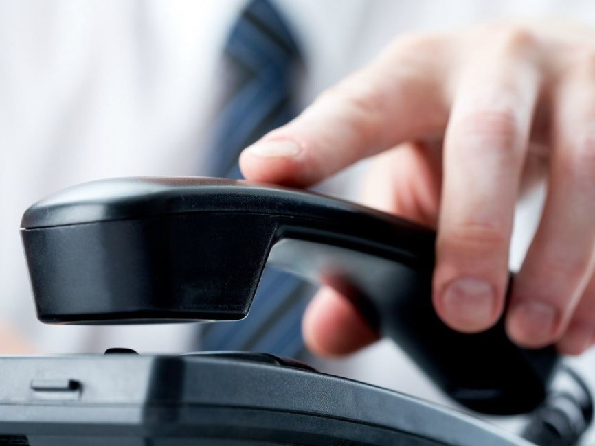 В Армении запретили телефонные разговоры по «важным вопросам»:  «Может быть, за ними следят»